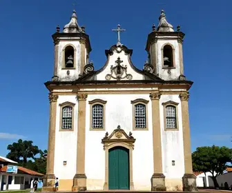 Conheça a Igreja Nossa Senhora do Rosário em Contagem - MG